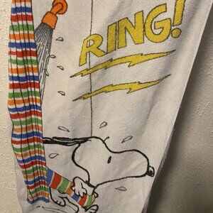 Snoopy Vintage Towel Bath "Ring"
